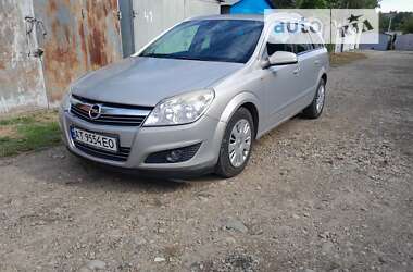 Универсал Opel Astra 2008 в Ивано-Франковске