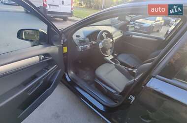 Универсал Opel Astra 2007 в 