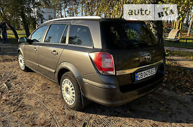 Универсал Opel Astra 2010 в Прилуках