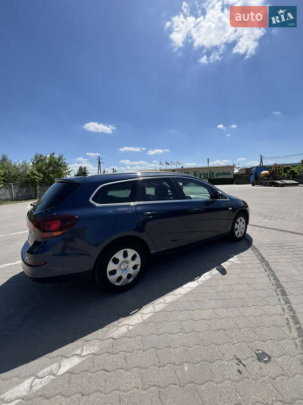 Універсал Opel Astra 2012 в Львові фото 6 Універсал Opel Astra 2012 в Львові