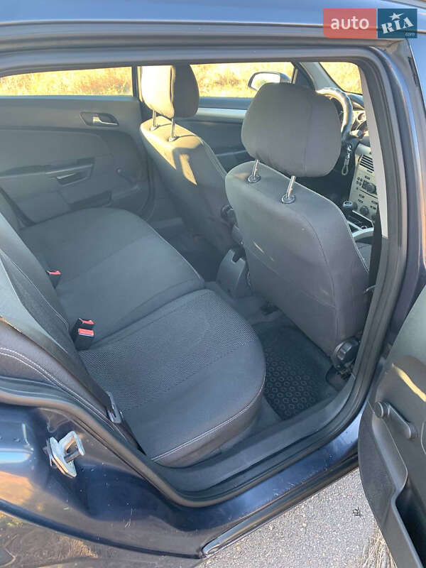 Універсал Opel Astra 2007 в Кривому Розі