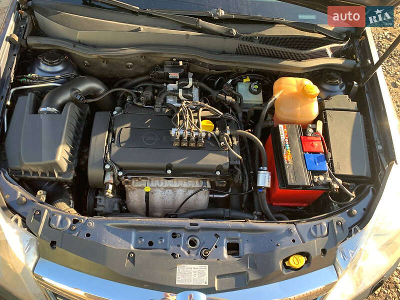 Універсал Opel Astra 2007 в Кривому Розі