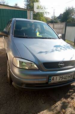 Седан Opel Astra 2008 в Тетієві