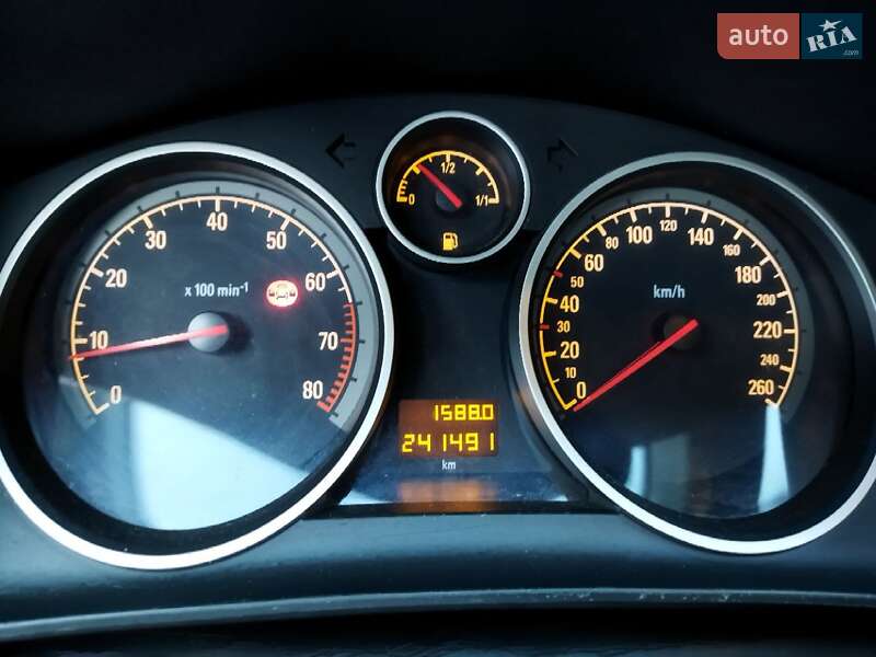 Універсал Opel Astra 2005 в Львові
