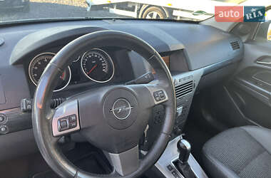 Универсал Opel Astra 2006 в Львове