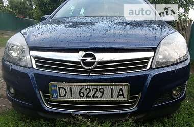 Универсал Opel Astra 2007 в Сквире