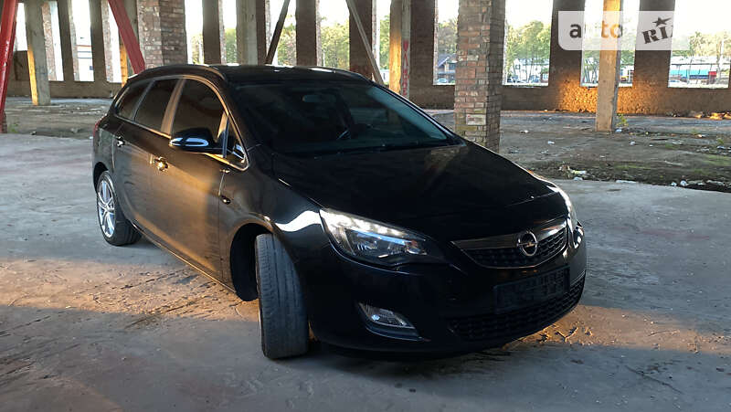 Универсал Opel Astra 2012 в Тернополе фото 4 Универсал Opel Astra 2012 в Тернополе