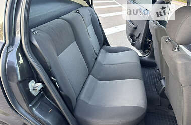 Седан Opel Astra 2005 в 
