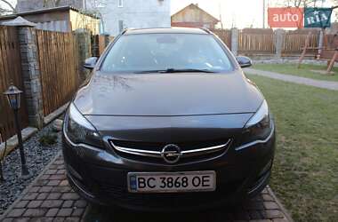 Opel Astra 2015