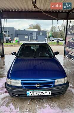Седан Opel Astra 1993 в 