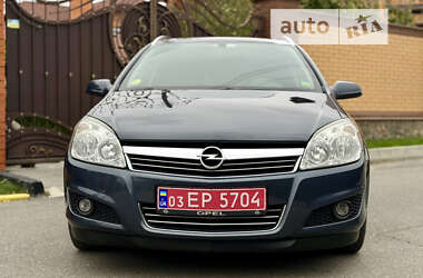 Універсал Opel Astra 2007 в Олександрії