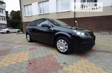 opel astra 2006 в Звягель від професійного продавця Сергій