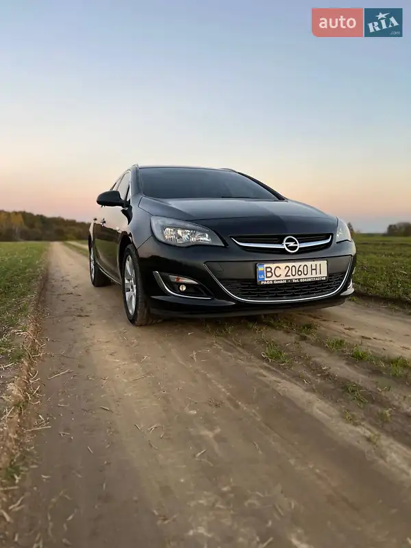 Opel Astra 2015