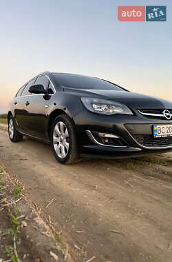 Универсал Opel Astra 2015 в 