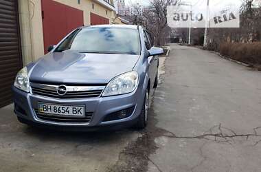 Седан Opel Astra 2008 в Одесі