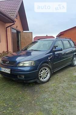 Универсал Opel Astra 2000 в Рокитном