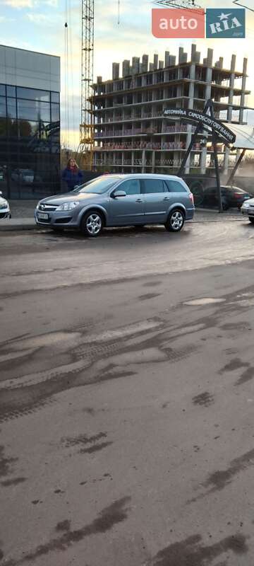 Универсал Opel Astra 2007 в Львове