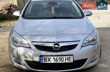 Хетчбек Opel Astra 2010 в Новій Ушиці