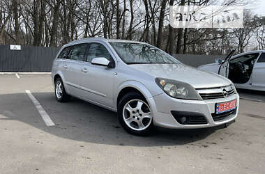 Универсал Opel Astra 2005 в Броварах