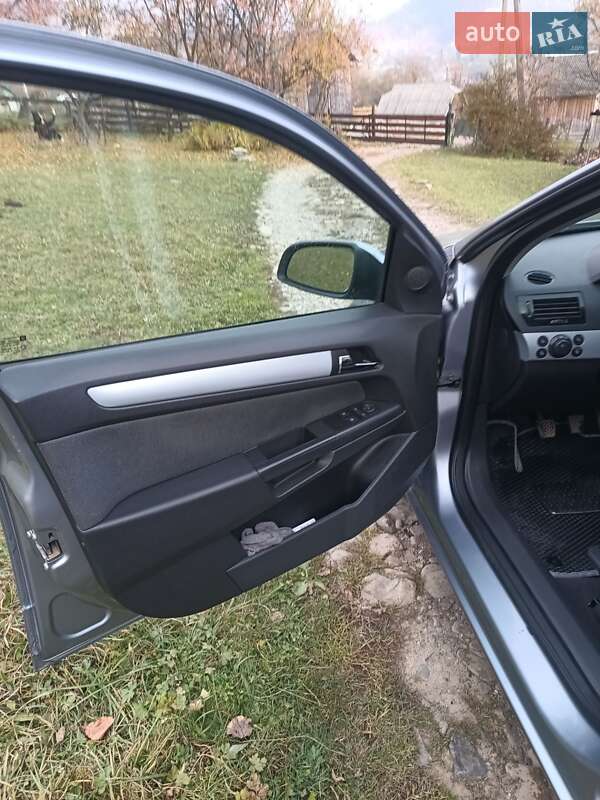 Універсал Opel Astra 2005 в Верховині фото 26 Універсал Opel Astra 2005 в Верховині