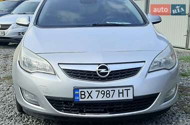 Хэтчбек Opel Astra 2011 в Шепетовке