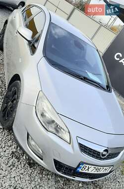 Хэтчбек Opel Astra 2011 в Шепетовке