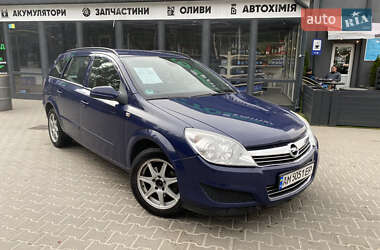 Универсал Opel Astra 2009 в Буче