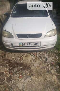 Вантажний фургон Opel Astra 2004 в Львові