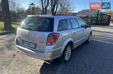 Универсал Opel Astra 2005 в 