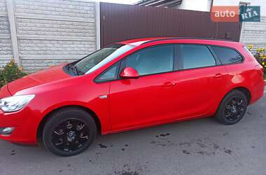 Універсал Opel Astra 2011 в 