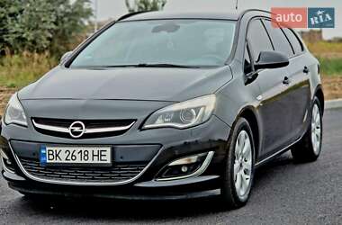 Opel Astra 2014