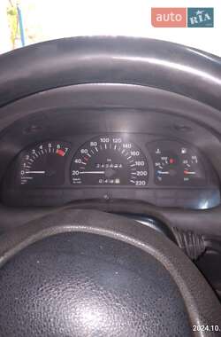 Универсал Opel Astra 1993 в 
