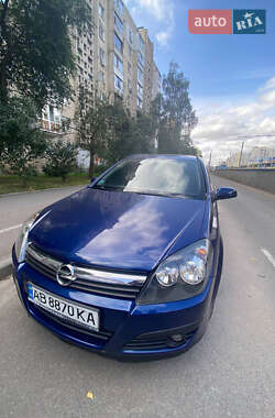 Универсал Opel Astra 2005 в 