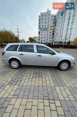 Универсал Opel Astra 2008 в 