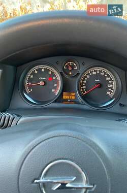 Универсал Opel Astra 2008 в 