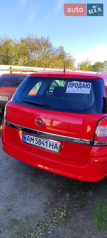 Універсал Opel Astra 2007 в Житомирі