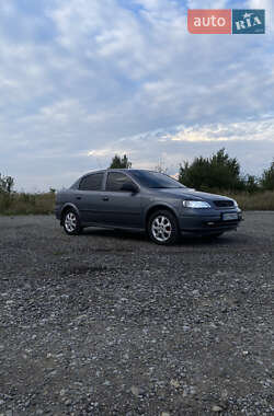 Седан Opel Astra 2008 в Кам'янець-Подільському