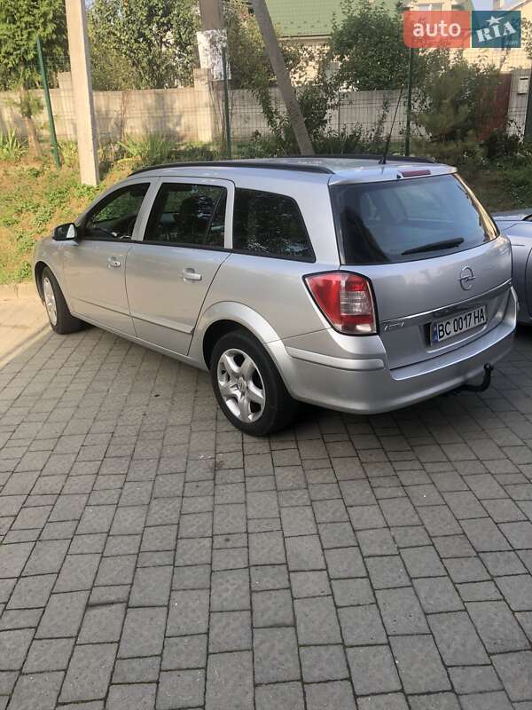 Opel Astra 2007
