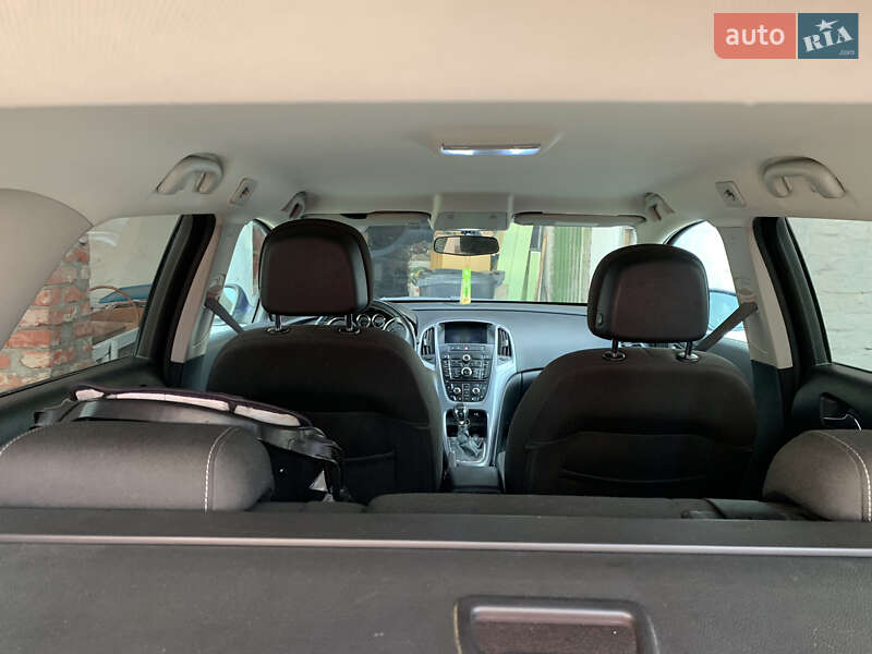 Универсал Opel Astra 2013 в Варве фото 26 Универсал Opel Astra 2013 в Варве