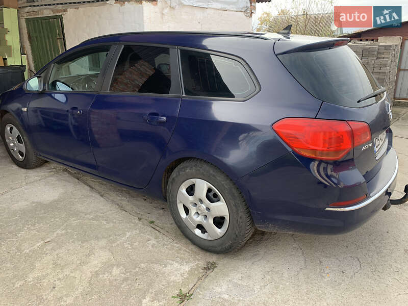 Универсал Opel Astra 2013 в Варве фото 2 Универсал Opel Astra 2013 в Варве