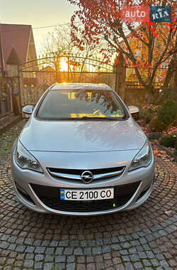 Opel Astra 2012