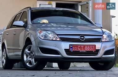 Универсал Opel Astra 2008 в Дрогобыче