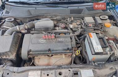 Седан Opel Astra 2008 в 