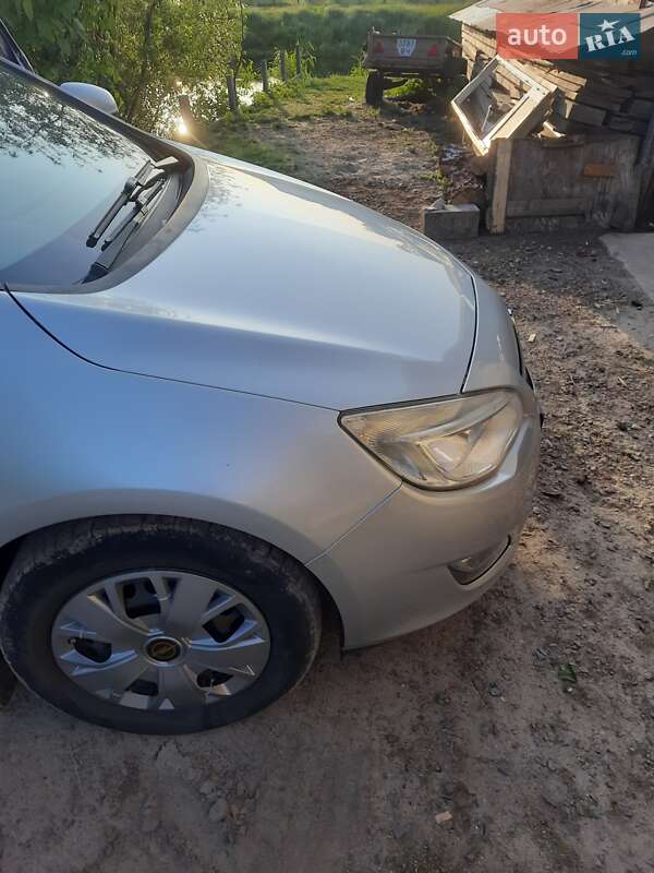Универсал Opel Astra 2012 в Ратным
