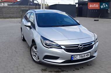 Универсал Opel Astra 2016 в Бродах