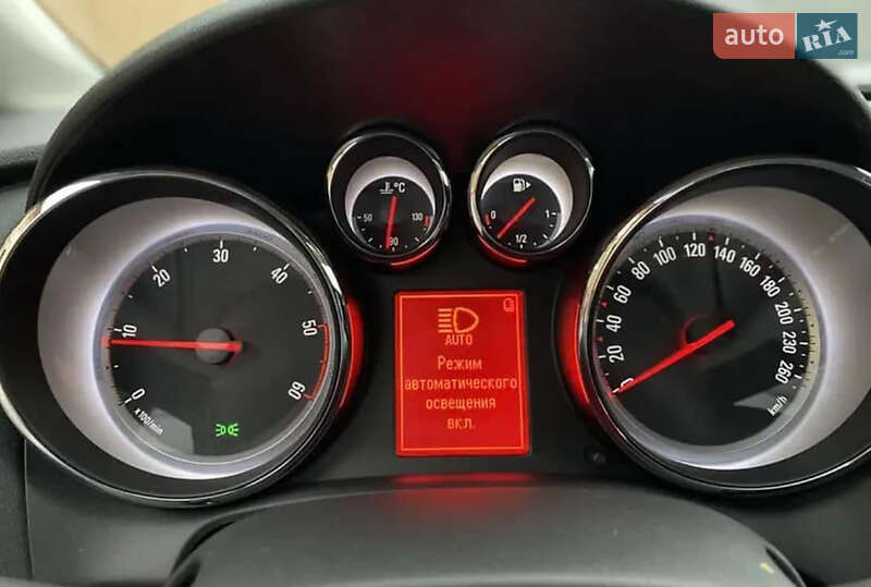 Універсал Opel Astra 2012 в Виноградові