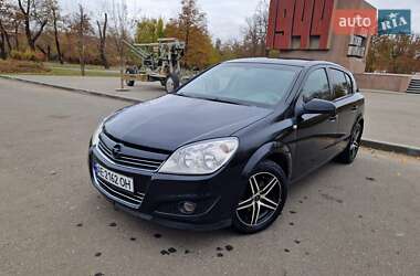 Хетчбек Opel Astra 2008 в Кривому Розі