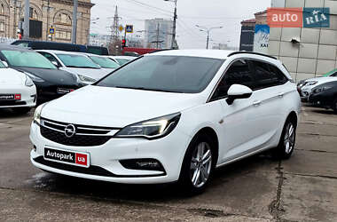 Универсал Opel Astra 2017 в Харькове