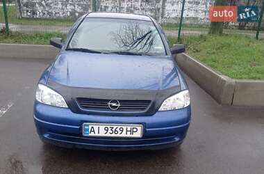 Седан Opel Astra 2006 в Киеве