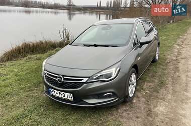 Универсал Opel Astra 2018 в Хмельницком